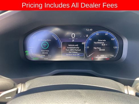 Used 2025 Toyota RAV4 XSE AWD/4WD image 10
