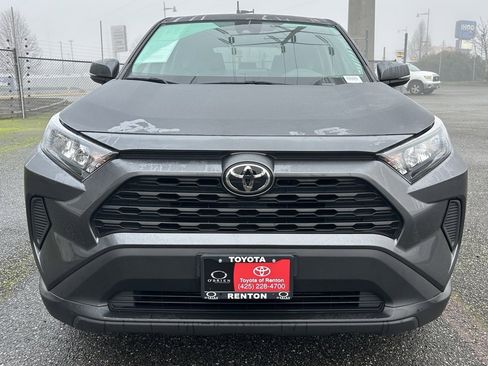 Certified 2022 Toyota RAV4 LE image 2