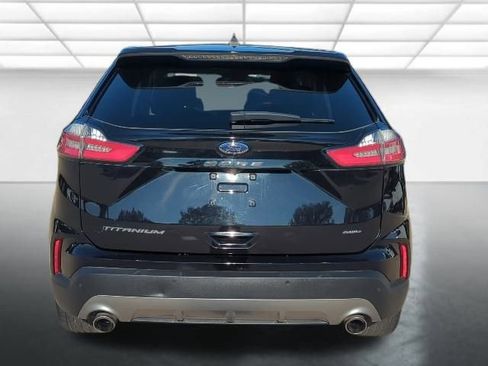 Used 2024 Ford Edge Titanium image 29