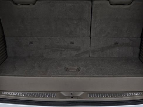 Used 2020 Chevrolet Tahoe Premier AWD/4WD image 11