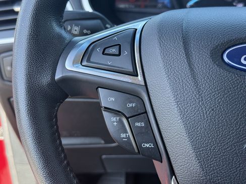 Used 2019 Ford Edge SEL w/ Equipment Group 201A image 17