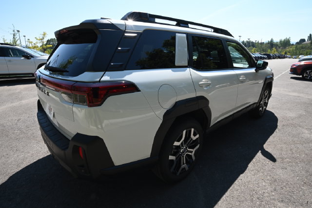 Certified 2026 Subaru Outback Touring XT w/ Touring Package AWD/4WD image 15