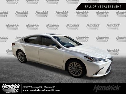 Used 2023 Lexus ES 300h w/ Accessory Package (Z2)