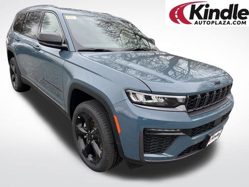 New 2026 Jeep Grand Cherokee L Limited w/ Limited Altitude Package AWD/4WD image 1