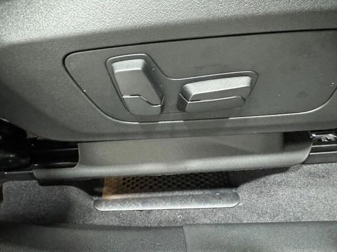 Certified 2026 BMW X1 xDrive28i w/ Convenience Package image 19