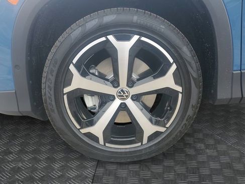 New 2026 Volkswagen Tiguan SE AWD/4WD image 12