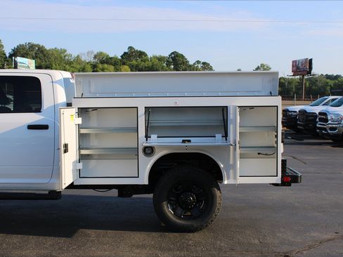 Used 2025 RAM 2500 Tradesman AWD/4WD image 8