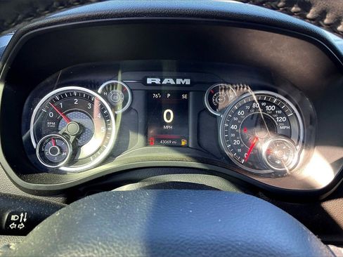 Used 2022 RAM 1500 Big Horn w/ Level 1 Safety Group image 20