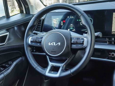 Certified 2024 Kia Sportage EX w/ EX Premium Package image 14