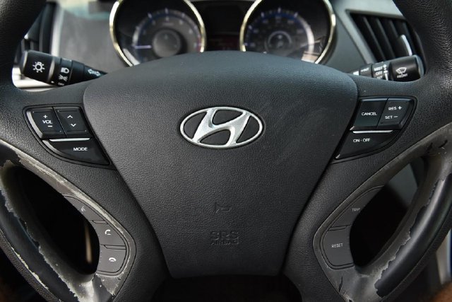 Used 2011 Hyundai Sonata GLS FWD image 21