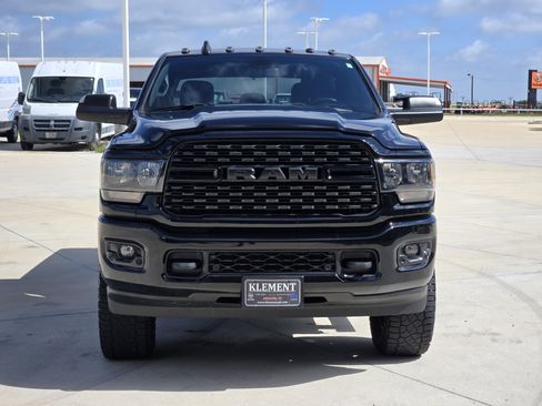 Used 2022 RAM 2500 Lone Star w/ Night Edition AWD/4WD image 2