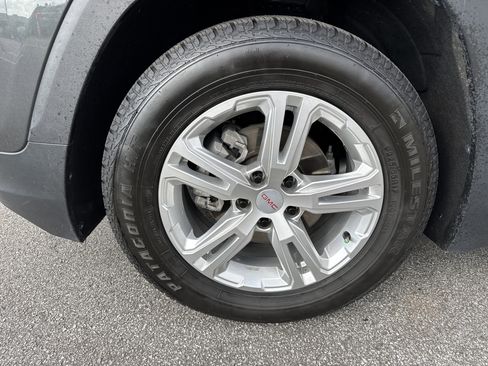 Used 2020 GMC Terrain SLE image 13