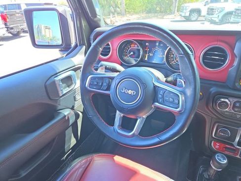 Used 2023 Jeep Wrangler Unlimited Rubicon 392 image 13