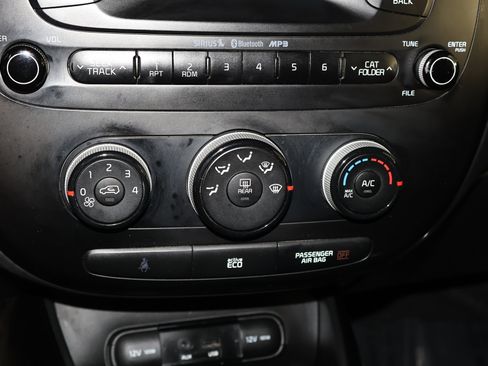 Used 2014 Kia Soul Base image 27