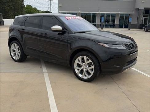 Used 2020 Land Rover Range Rover Evoque SE image 3