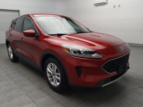 Used 2020 Ford Escape SE FWD image 13