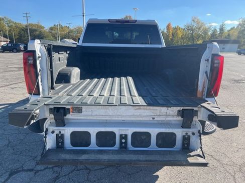 Used 2024 GMC Sierra 2500 Denali w/ Denali Reserve Package image 5