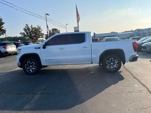 Used 2024 GMC Sierra 1500 SLT w/ SLT Premium Plus Package AWD/4WD image 38