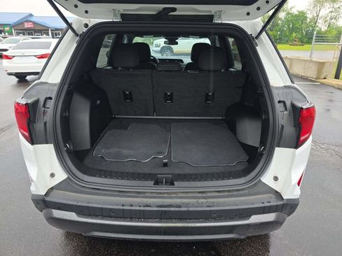 Used 2025 GMC Terrain Elevation AWD/4WD image 17