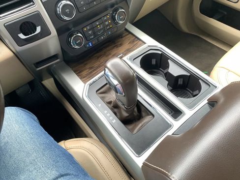 Used 2019 Ford F150 Lariat RWD image 15