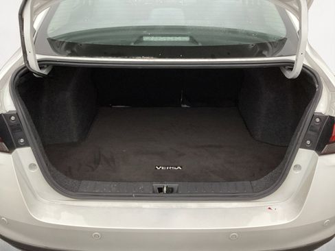 Used 2023 Nissan Versa SV image 16