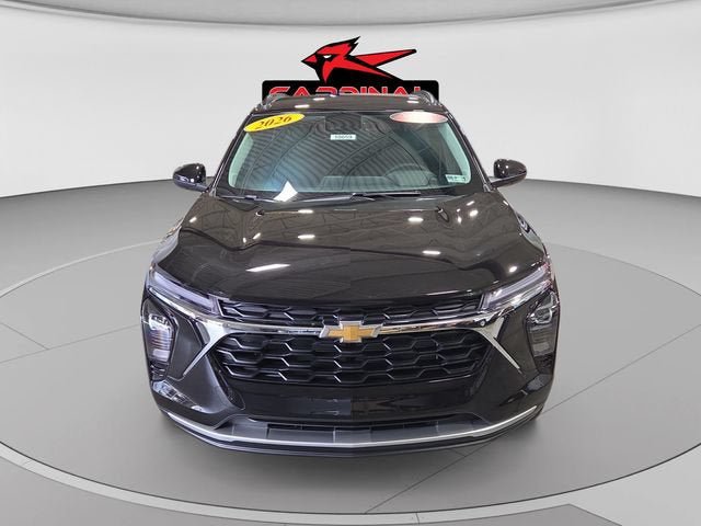 New 2026 Chevrolet Trax LT w/ LT Convenience Package FWD image 8