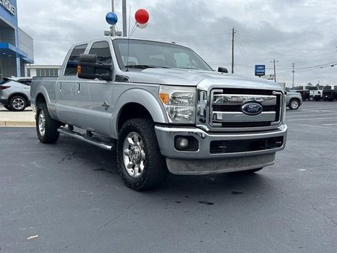 Used 2013 Ford F250 Lariat image 4