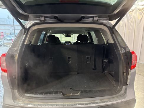 Used 2021 Subaru Ascent Premium w/ Convenience Package image 10