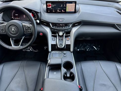 Certified 2025 Acura TLX w/ Technology Package image 4