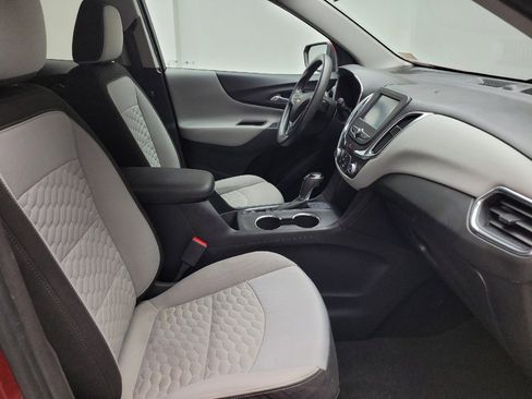 Used 2018 Chevrolet Equinox LT FWD image 21