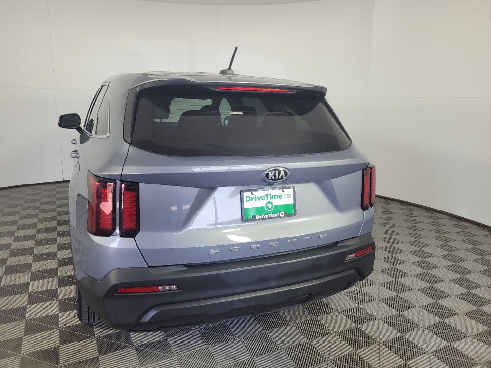 Used 2021 Kia Sorento LX FWD image 6