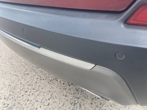 Used 2019 Jeep Cherokee Limited image 8