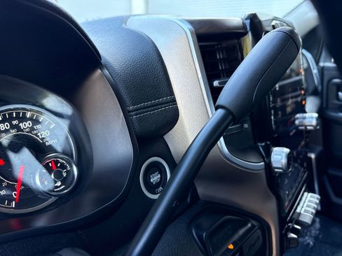 Used 2024 RAM 2500 Laramie w/ Safety Group AWD/4WD image 24