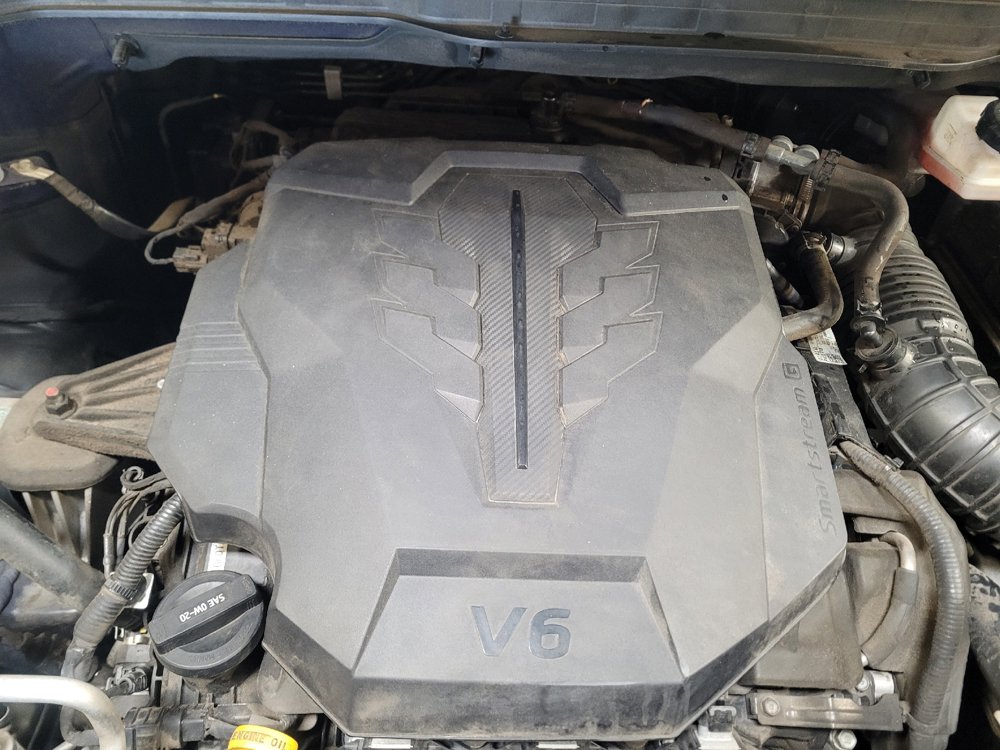Used 2022 Kia Carnival LX FWD image 30