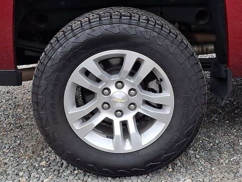 Used 2019 Chevrolet Silverado 1500 LT w/ All Star Edition AWD/4WD image 34