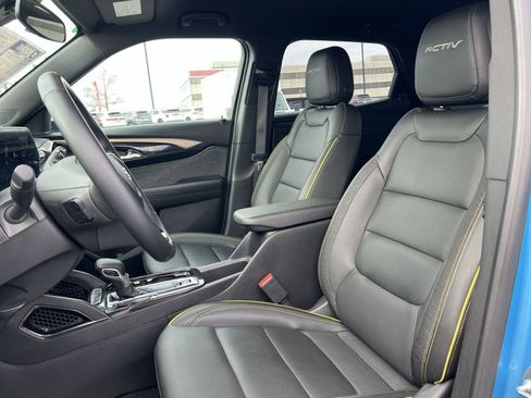 Used 2025 Chevrolet TrailBlazer ACTIV image 13