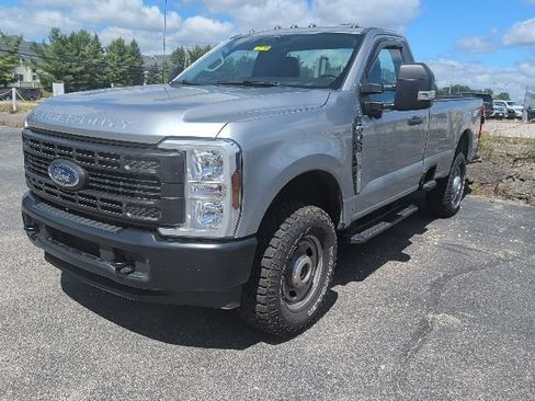 Used 2024 Ford F350 XL w/ 360-Degree Camera Package AWD/4WD image 3