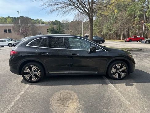 Used 2023 Mercedes-Benz EQE 350+ SUV image 4