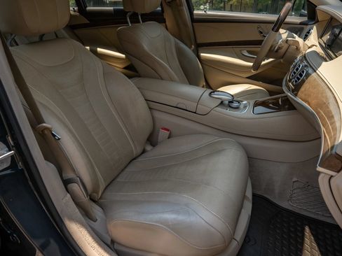 Used 2015 Mercedes-Benz S 550 4MATIC Sedan image 16