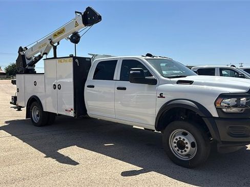 New 2024 RAM 5500 Tradesman image 5