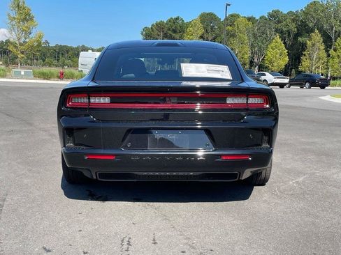 New 2025 Dodge Charger R/T w/ Plus Group image 32