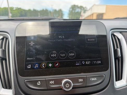 Used 2024 Chevrolet Malibu LT FWD image 19