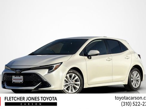 Certified 2023 Toyota Corolla SE image 1