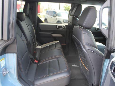 Used 2023 Ford Bronco Badlands AWD/4WD image 15