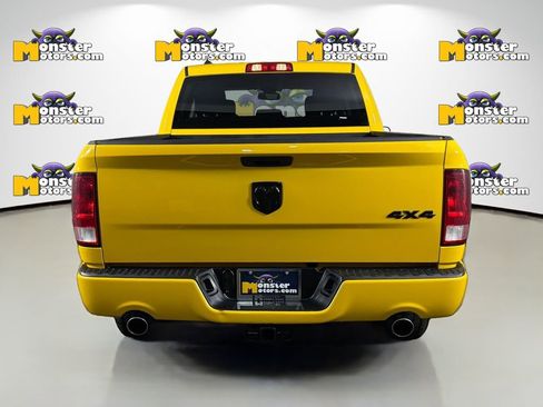 Used 2019 RAM 1500 Express w/ Wheel & Sound Group AWD/4WD image 6