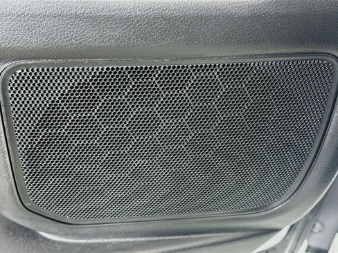 Certified 2024 Toyota Sienna Platinum image 19