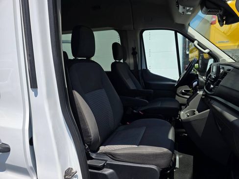 Used 2021 Ford Transit 350 XLT RWD image 9