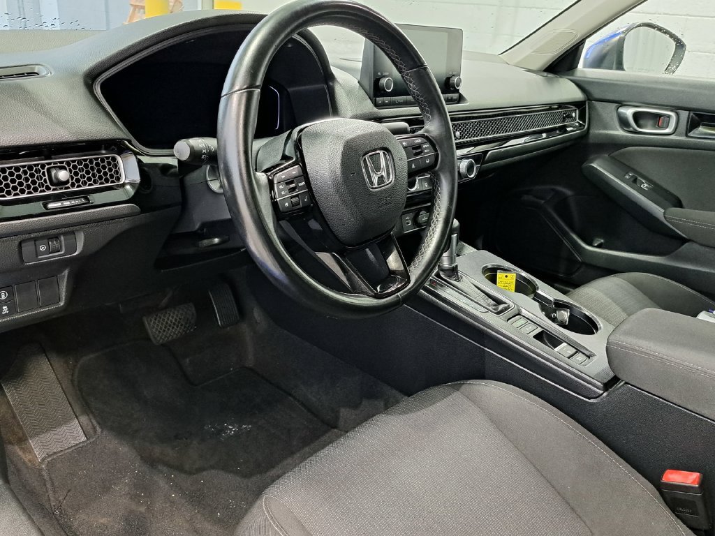 Used 2023 Honda Civic EX image 8