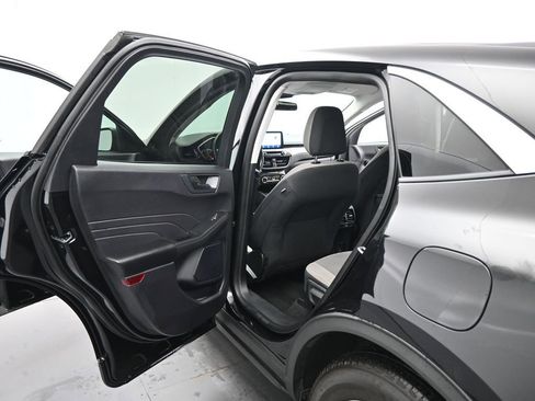 Certified 2022 Ford Escape SE w/ Convenience Package image 18