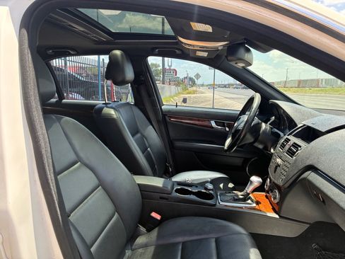 Used 2010 Mercedes-Benz C 300 Sedan w/ Premium 1 Pkg image 29